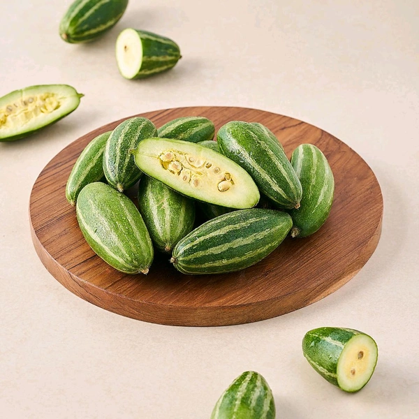 Organic Fresh Parwal 1 Kg - Japanese Laurel, Next Days Delivery, 250 Grams