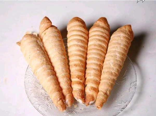 Cream Roll Cream Filled Pkt Of 12 Rolls
