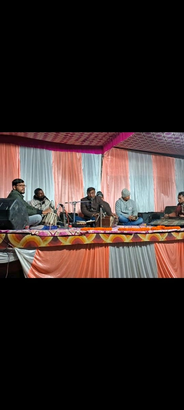 Grihlaxmi  Available Best Singer On One Click For Ramcharitra Manas & Hanuman Chalisa By Grihlaxmi.Com  - Yellow, 275101, 24 Hours