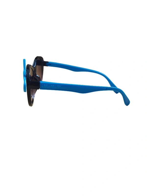 KIDS NEW DESIGN  STYLISH DC MIX COLOR FRAME SUNGLASSES - FREE, 12