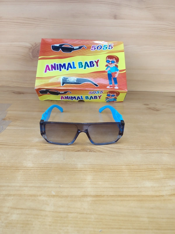 KIDS NEW STYLISH LATEST MODEL  MIX SUNGLASSES - FREE, 12