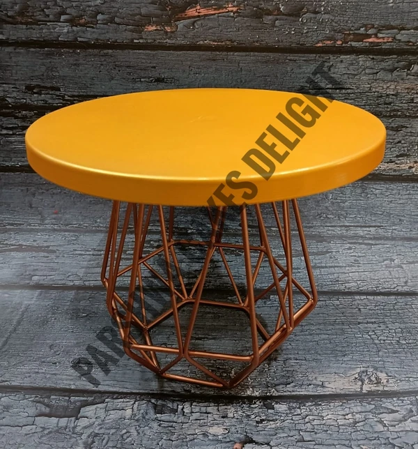 GEOMETRIC CAKE STAND - TOP COLOUR GOLD, PLATE SIZE 10 INCH