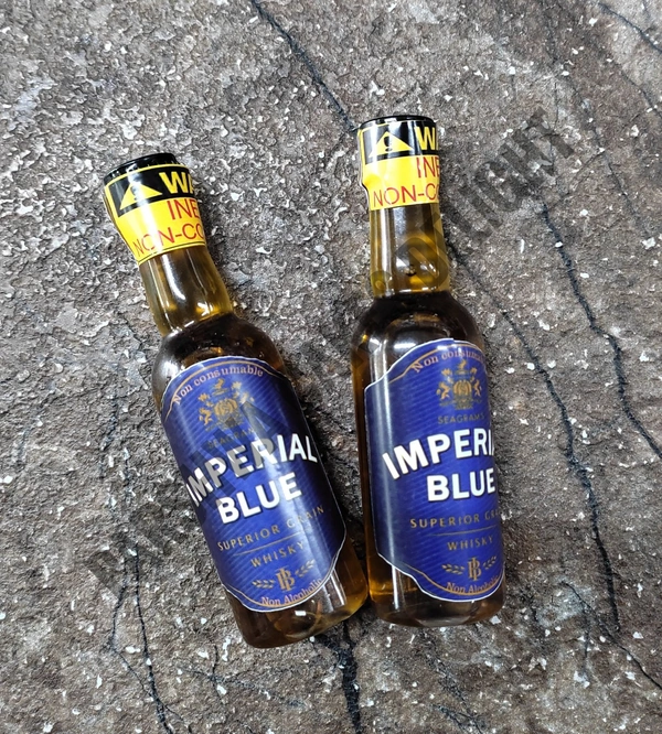 MINIATURE BOTTLE 1 PC - IMPERIAL BLUE