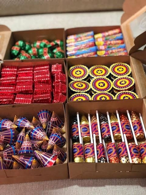 STICKER - SUTLI BOMB, 105 STICKERS