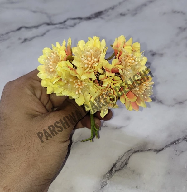 FLOWER  - DELIGHT 181, 6 PCS BUNCH