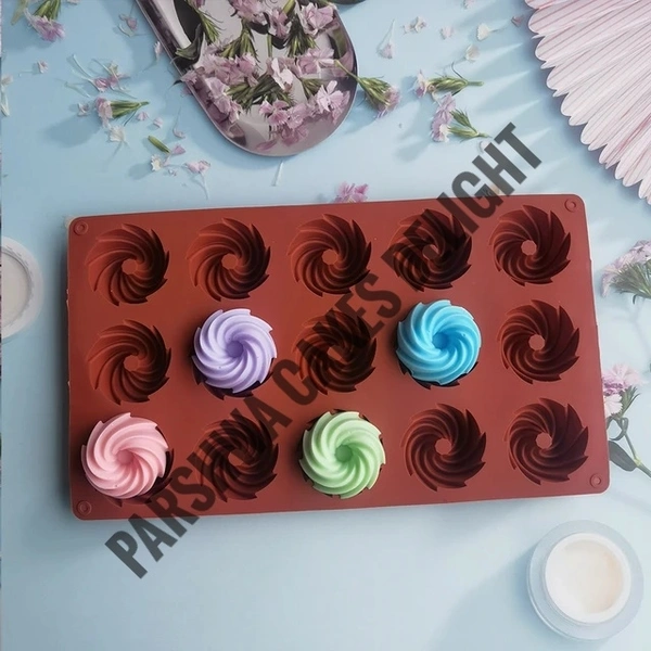 Spiral Shape Bundt Silicone Mould - 15 Cavity