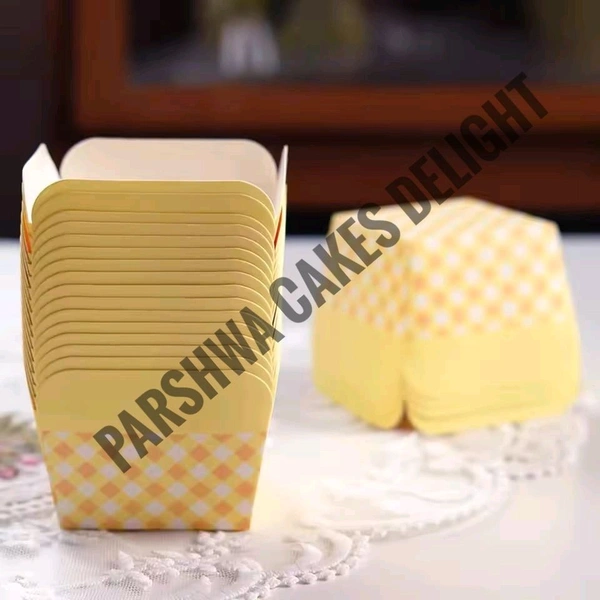 Square Cupcake Cups - Design 2, 100 Pcs Pack