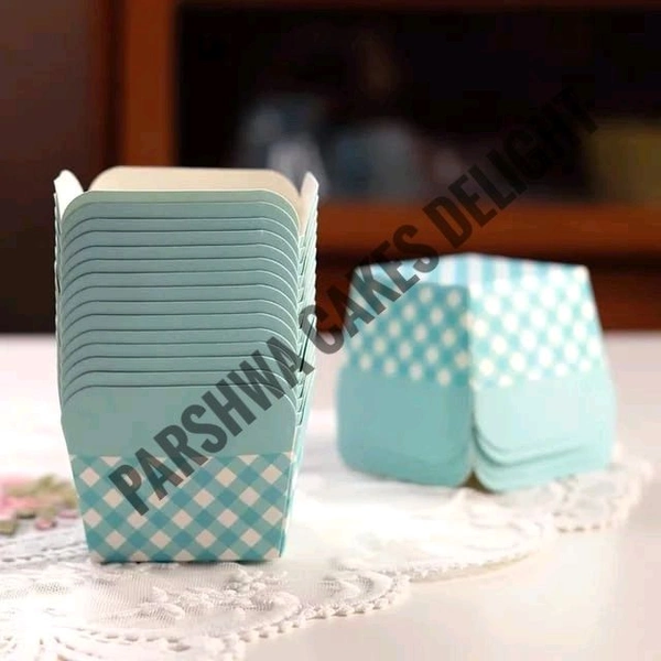 Square Cupcake Cups - Design 4, 50 Pcs Pack