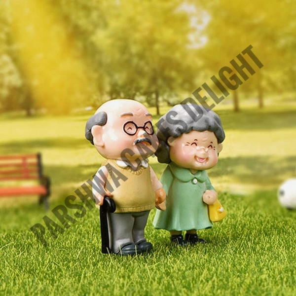 Old Couple Miniature Set - 600A