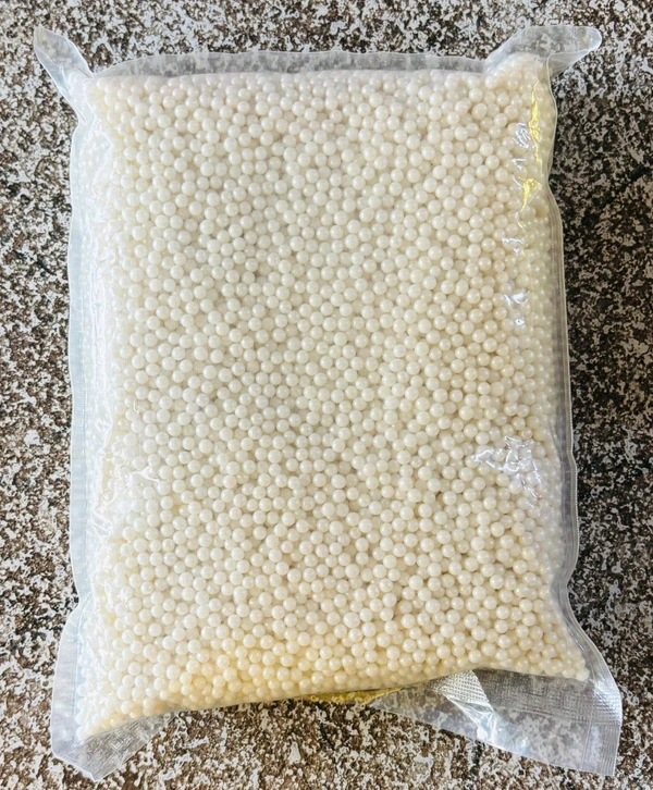 White Sprinkle Balls - Big 1 Kg Pack