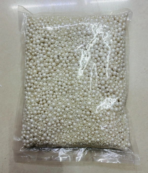 White Sprinkle Balls - Mix 1 Kg Pack