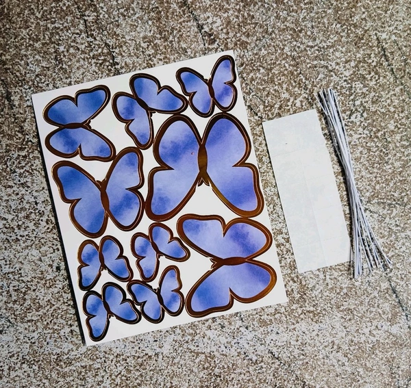 BUTTERFLIES WITH STRING - 1 Pkt, Purple Without Gold Lines