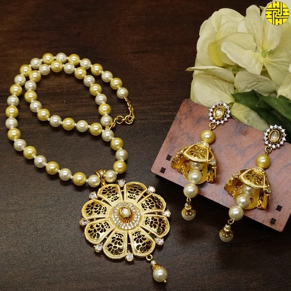 Classic Designer Pearl Pendant Set - F-212b