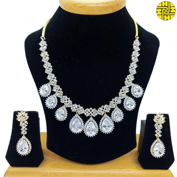 Stunning White Cz Necklace Set With Earrings - Hnc-009a