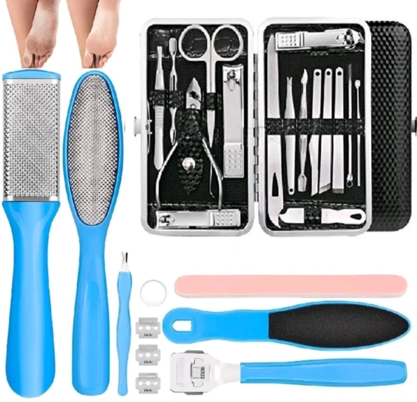 PEDICURE AND MANICURE KIT