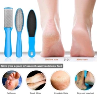 PEDICURE AND MANICURE KIT