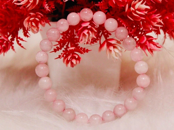 Rose Quartz - Scarlet