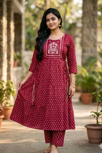Light Red Colour Kurti Set Combo | New Tranding - XL