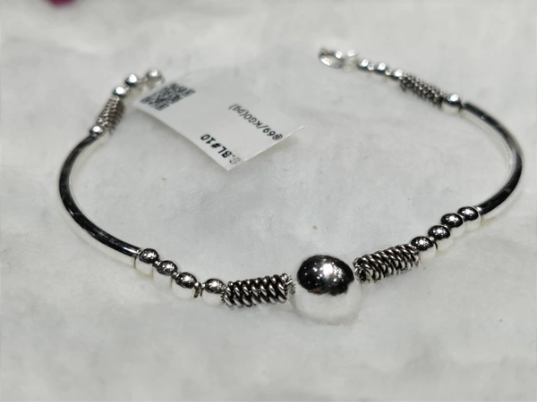 italianaa Oxidised 92.5 Silver Women Bracelet - Oxidised white, free