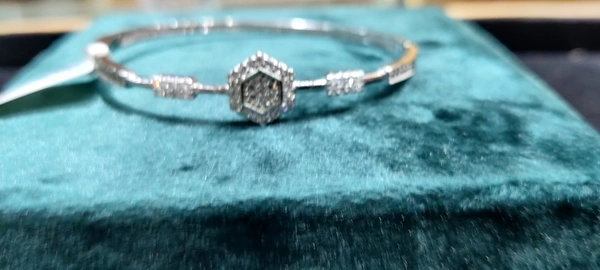 Italianaa 92.5 Silver Ladies Bracelet - White , free