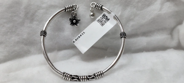 Italiana  92.5 Sterling Silver Woman's Bracelet - white, free
