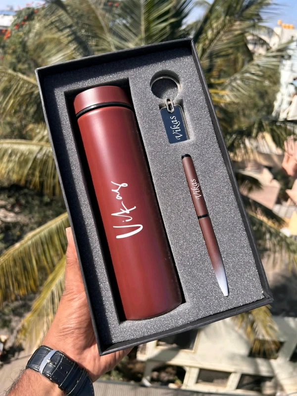 Botal + Pen + Keychain Combo 1.0 - Black