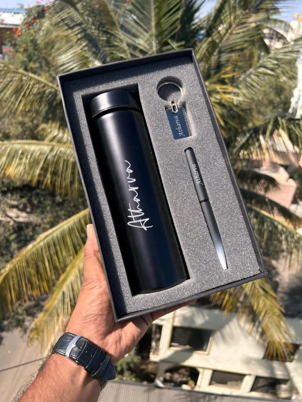 Botal + Pen + Keychain Combo 1.0 - Black