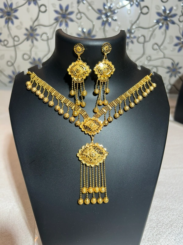 Rani Necklace 