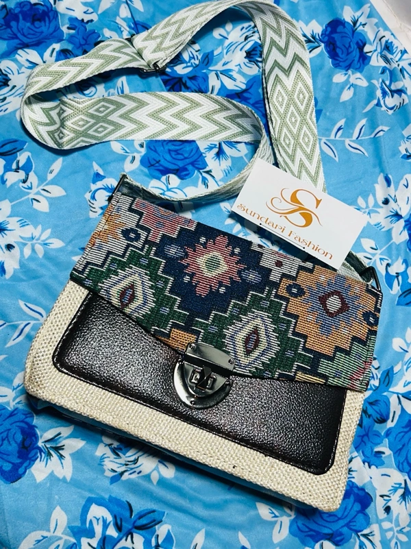 Chic Crossbody Bag for Everyday Glam