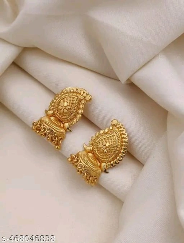 Earings 