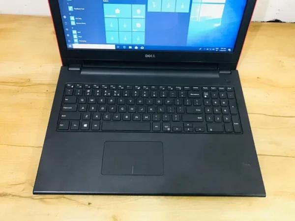 Dell Inspiron 15 3000 Series 4th Gen Laptop (Refurbished) - Black, A, Corei3, 15.6, 256GB, 8GB