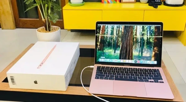 Apple MacBook Air M1 A2337 Laptop (Renewed) - Silver, A, M1, 13.3, 256GB, 8GB