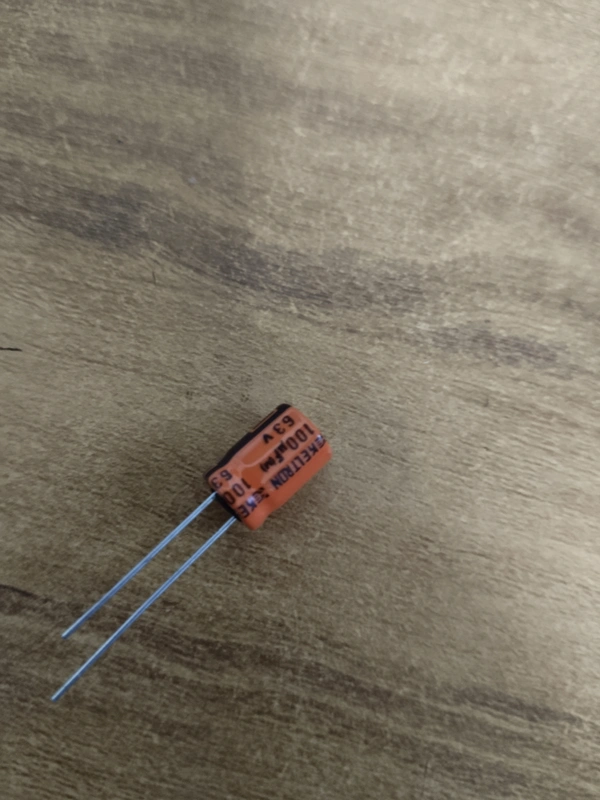 Capacitor 100uf/63v Keltron 