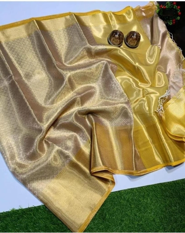 Premium Banarasi Zari Tanchui Silk Saree with Big Border