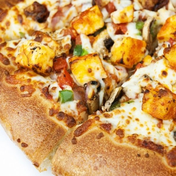 Paneer Pizza - Medium