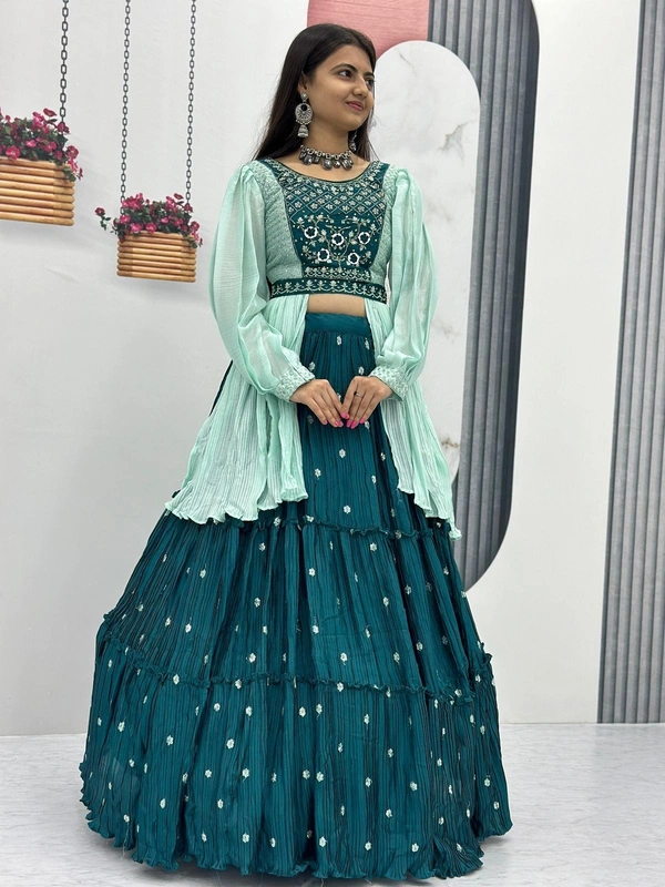 Rakhi  Special Crop Top With 2 Beautiful Colors - Flair:- 5.5 Meter