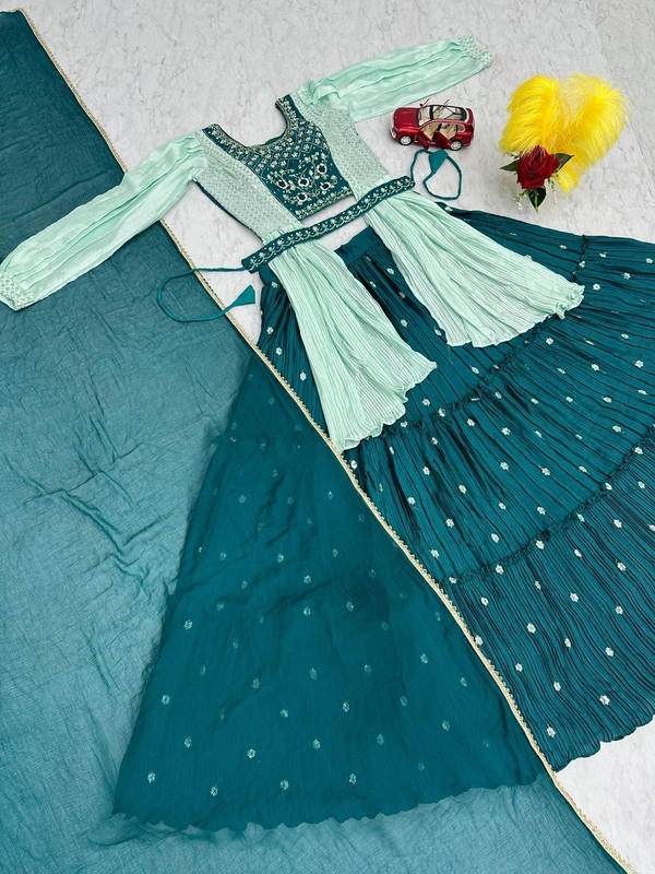 Rakhi  Special Crop Top With 2 Beautiful Colors - Flair:- 5.5 Meter
