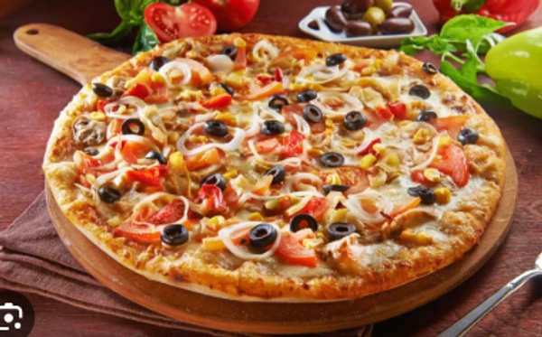 Veg. Overloaded Pizza - Medium