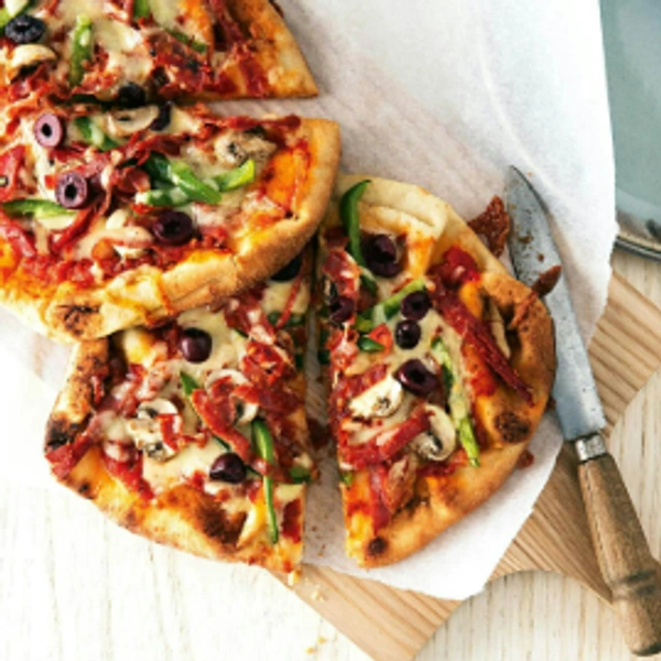 Capsicum Pizza - Medium