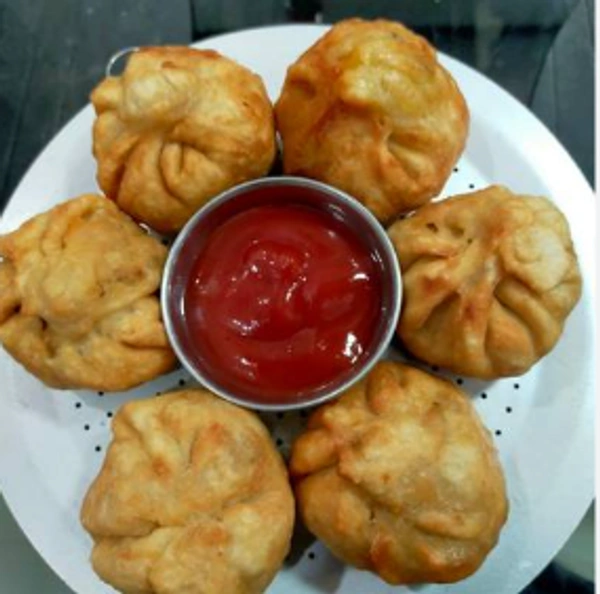 Fried Momos ( 06 Pcs)