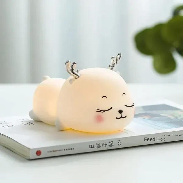 Night Lamp for Bedroom, Night Light, Birthday Gift for Girls and Boys, Night Lamp for Kids, Deer Silicone Lamp, 7 Colors, Rechargeable