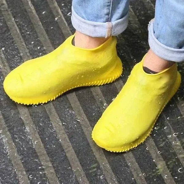 SHAKTISM Waterproof Silicone Shoe Covers, Reusable Rain Boots for Outdoor Activities, Lightweight, Foldable, Easy to Clean - 1 Pair (Random Colour) Multi