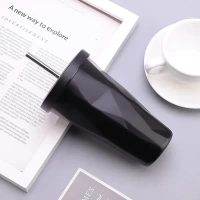 Stainless Steel Double Wall Hot and Cold Irregular Diamond Drinking Mug with Straw and Lid (Black, 500 ml)