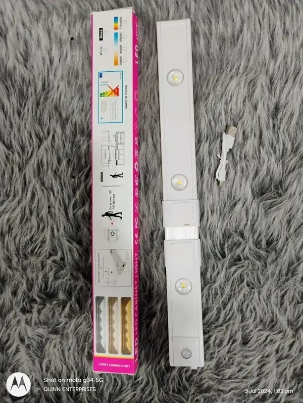 MERTTURM® Motion Sensor Cabinet Mood Light, 60cm Wireless Closet Light, 1500mAh Rechargeable Dimmable LED Light Bar with 3 Light Colors, Magnetic Install for Kitchen Wardrobe Cupboard(1800K-6500K) Visit the MERTTURM Store