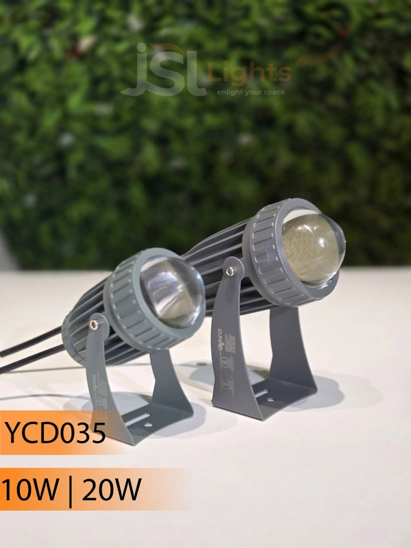 APRA YCD035-IMP 24W LED Lens Spike Garden Light