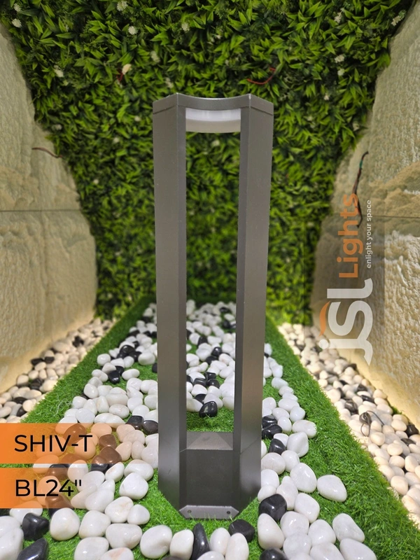 APRA Shiv T-1519 12W 24" Bollard  Light