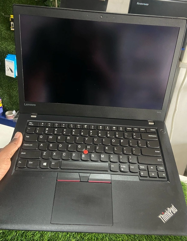 (Refurbished) Lenovo ThinkPad T470 | Intel Core i5 | 8GB RAM | 256GB SSD | 14” FHD Touchscreen | Windows 11 Pro | Dual Battery | Original Adapter