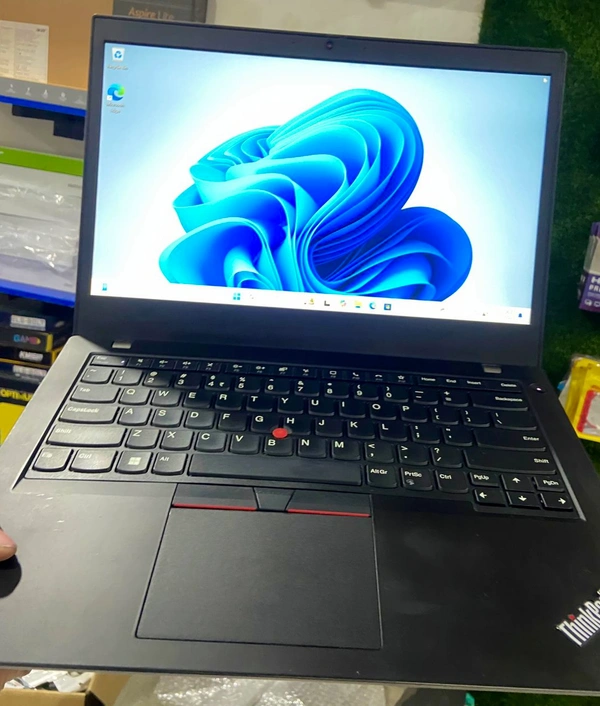 (Refurbished) Lenovo ThinkPad L14 | Intel Core i5 10th Gen | 14-inch Display | 16GB RAM | 256GB SSD | Windows 11 Pro | Business Laptop