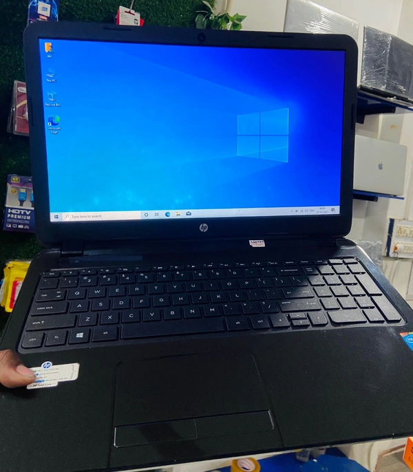 (Refurbished) HP 15 Series 15-r00STX | Intel Core i3 5th Gen | NVIDIA GeForce 2GB Graphics | 15.6-inch Display | 8GB RAM | 256GB SSD | Windows 10 | Original Adapter