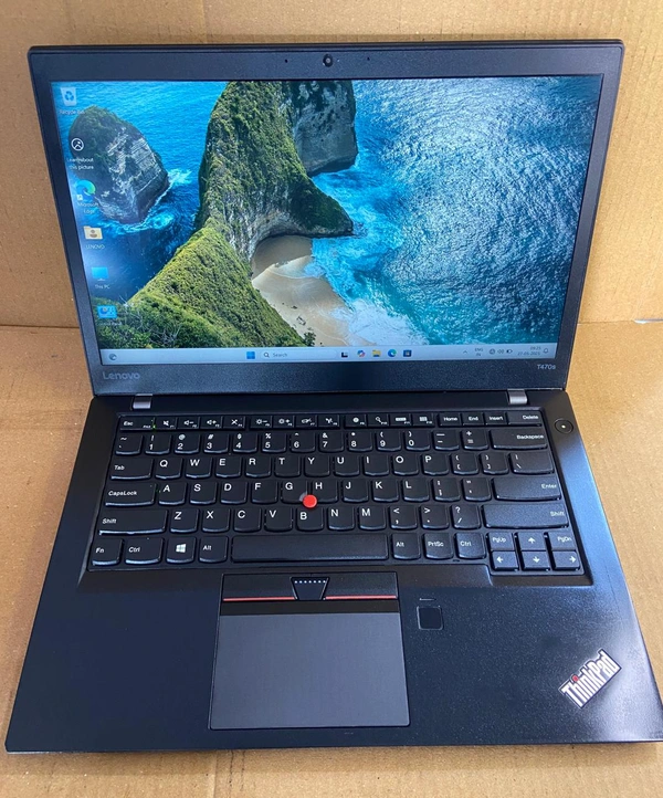 (Refurbished) Lenovo ThinkPad T470s – Intel Core i5  GEN | 8GB RAM | 256GB SSD | 14” FHD IPS Display | Windows 11 Pro | Business Ultrabook